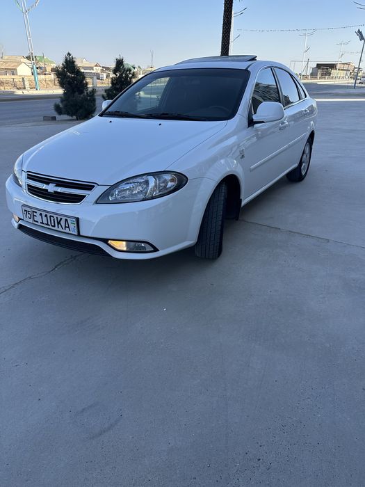 Jentra ideal Xolatda yangi turibti