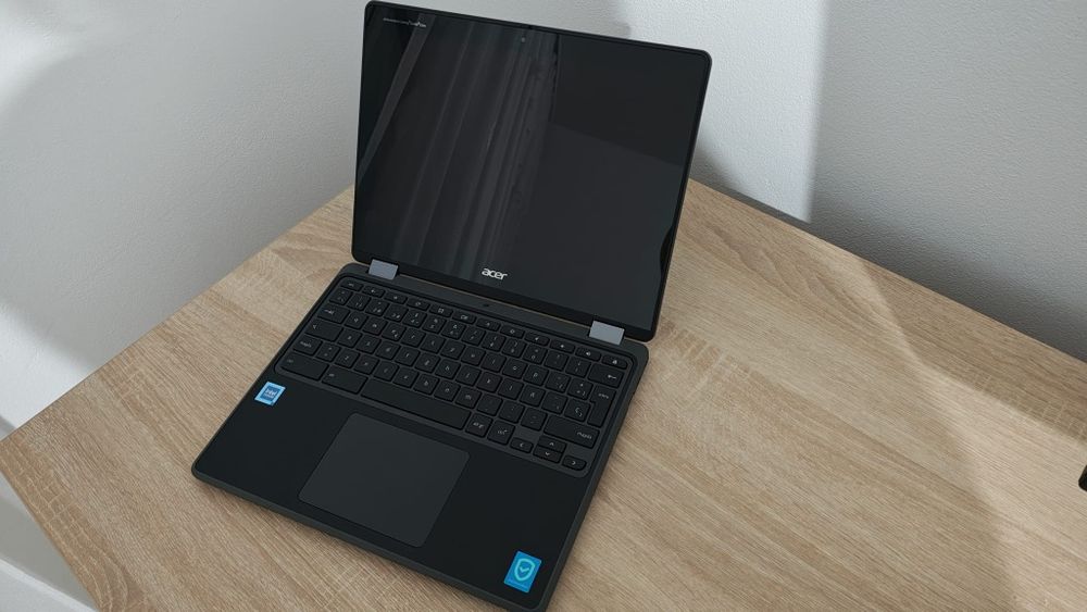 Laptop tableta Chrome cast