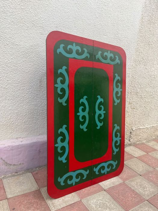 Жер стол сатылады