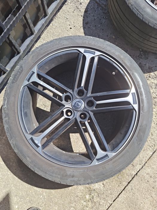 Vând jante pe 19 5x112