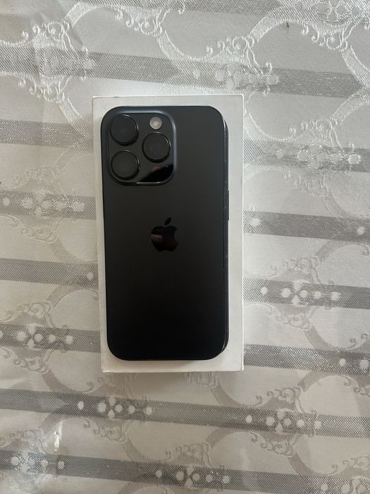 Продам Iphone 16 pro