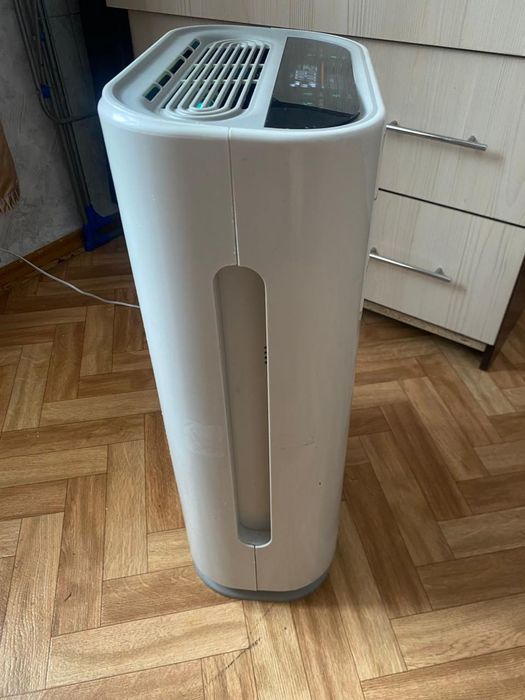 Продается очиститель воздуха