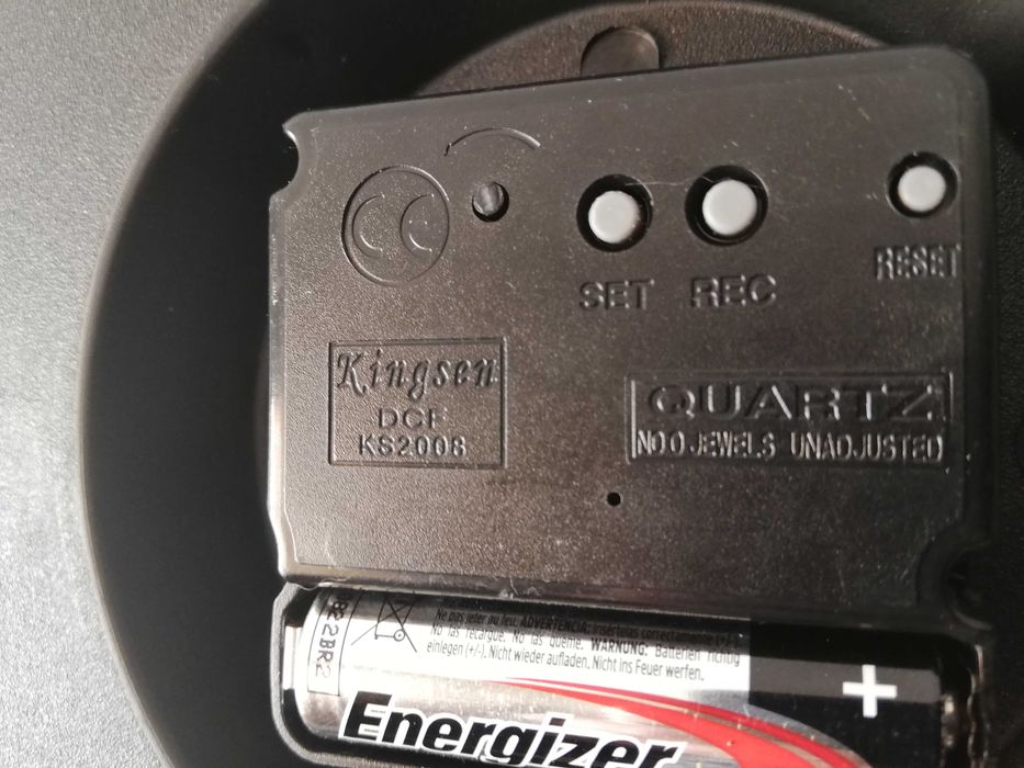 ceas de perete cu radio control 25 cm, nou