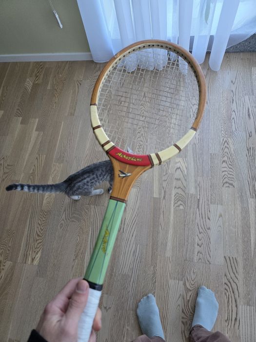 Rachetă de tenis vintage 1960-1980