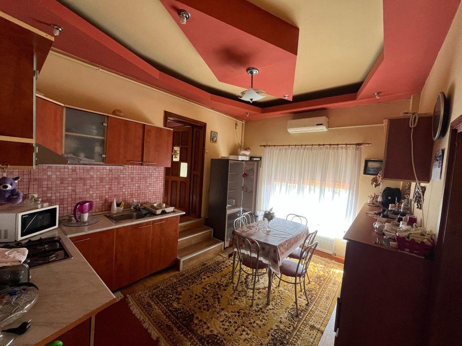 Vand apartament 2 camere