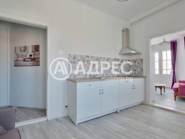 Дава се под наем Двустаен апартамент в Варна, Център - 45 кв.м за 612 € - Снимка #5