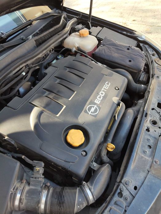 Opel Astra h gtc diesel 1,9 km reali