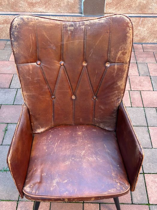 Vand Masa/Birou lemn masiv si Scaun din piele