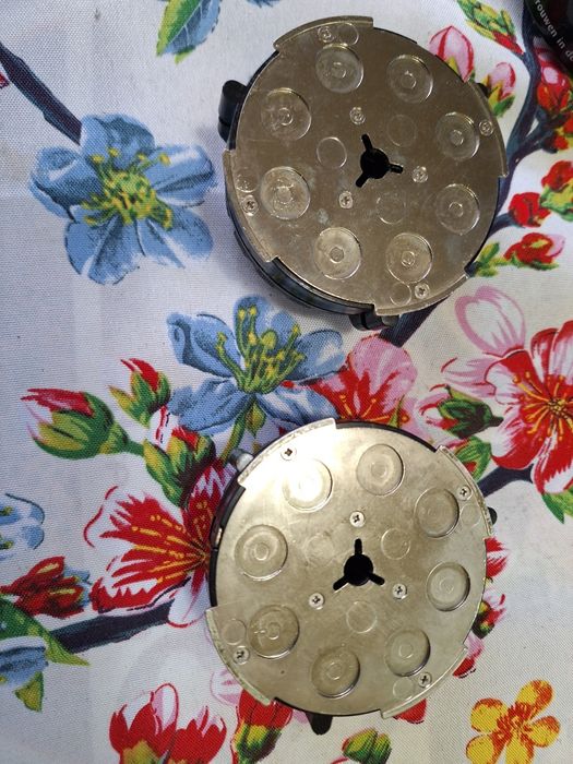 Adaptoare NAB originale Akai.