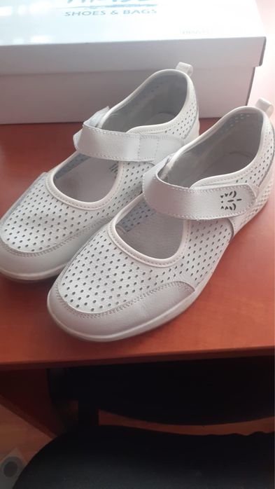 Обувки естествена кожа н 38