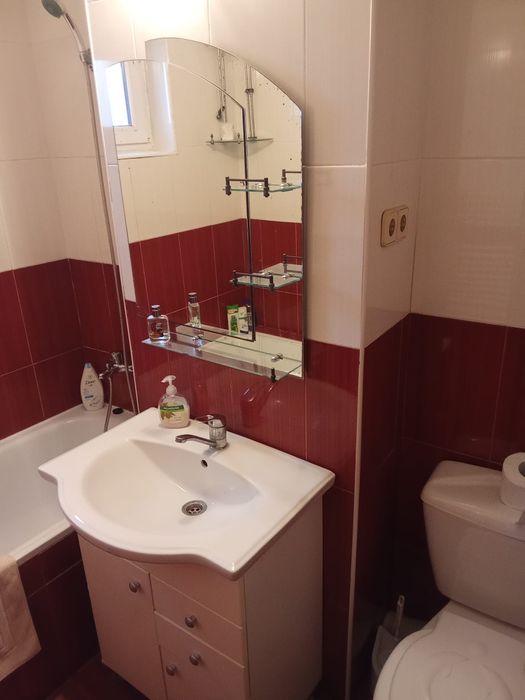 De vanzare  apartament 3 dormitoare