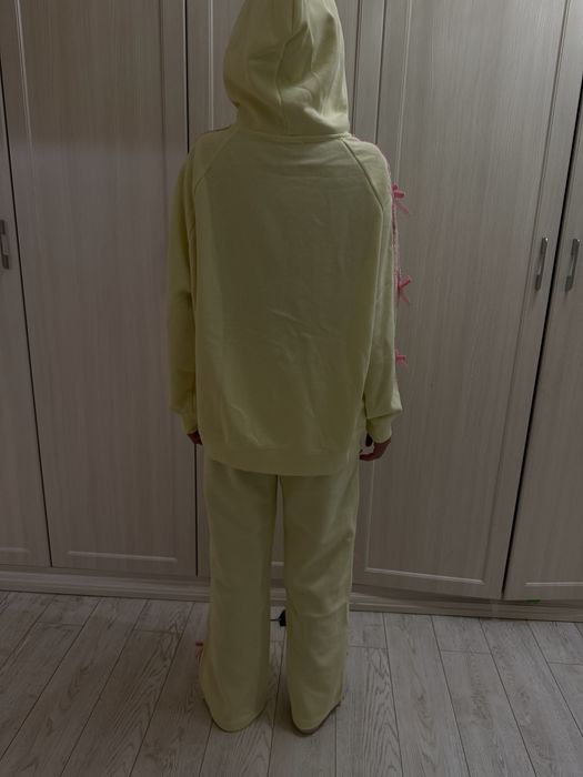 Спорт костюм с бантиками