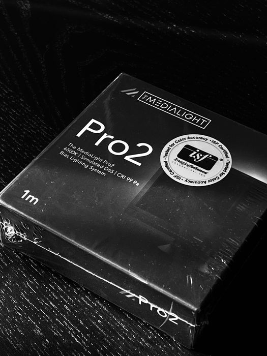 Banda LED profesionala pt monitor dedicata editorilor foto/video