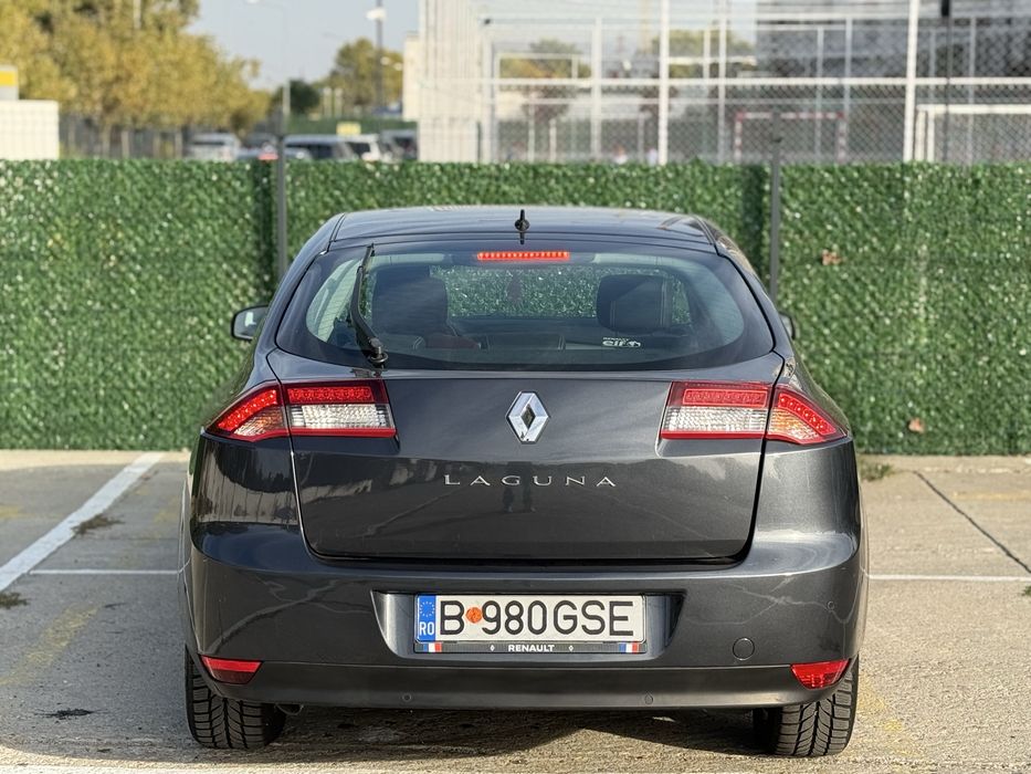 Renault Laguna III Zen Edition 1.5 DCI 2013 Bucuresti Sectorul 4 • OLX.ro