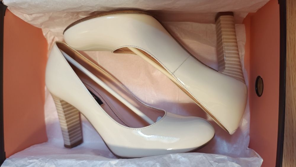 Pantofi cu toc ( Musette)