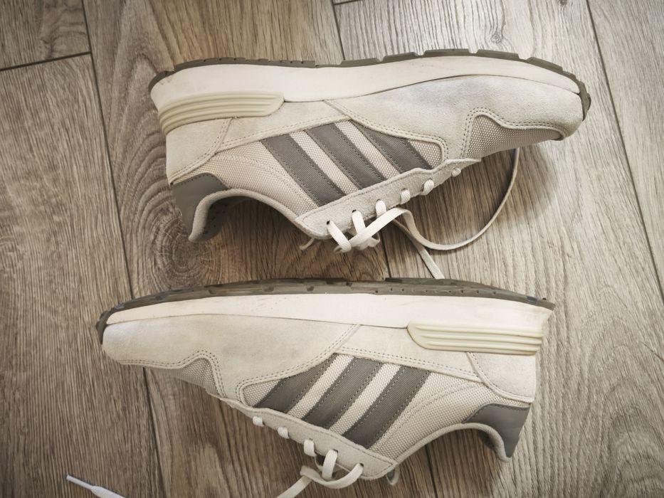 Маратонки Adidas 41 1/2