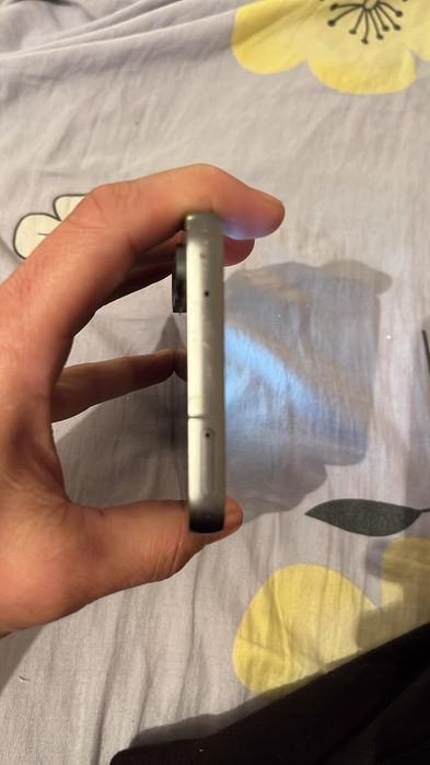 Самсунг S23FE 128 гб