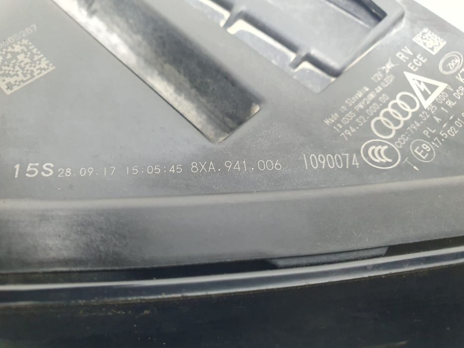 Far dreapta Audi A1 8X  [din 2010 pana  2014]