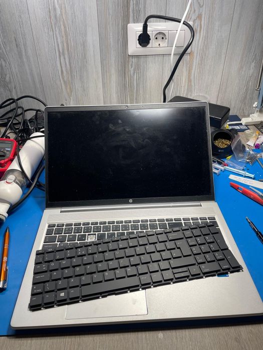 Service Laptop Timișoara – Curățare, Reparații Upgrade Office / Gaming