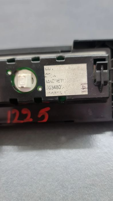 Display bord Peugeot Partner 2005