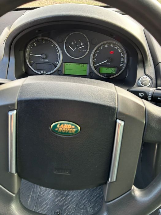 Vând /schimb Land rover freelander 2
