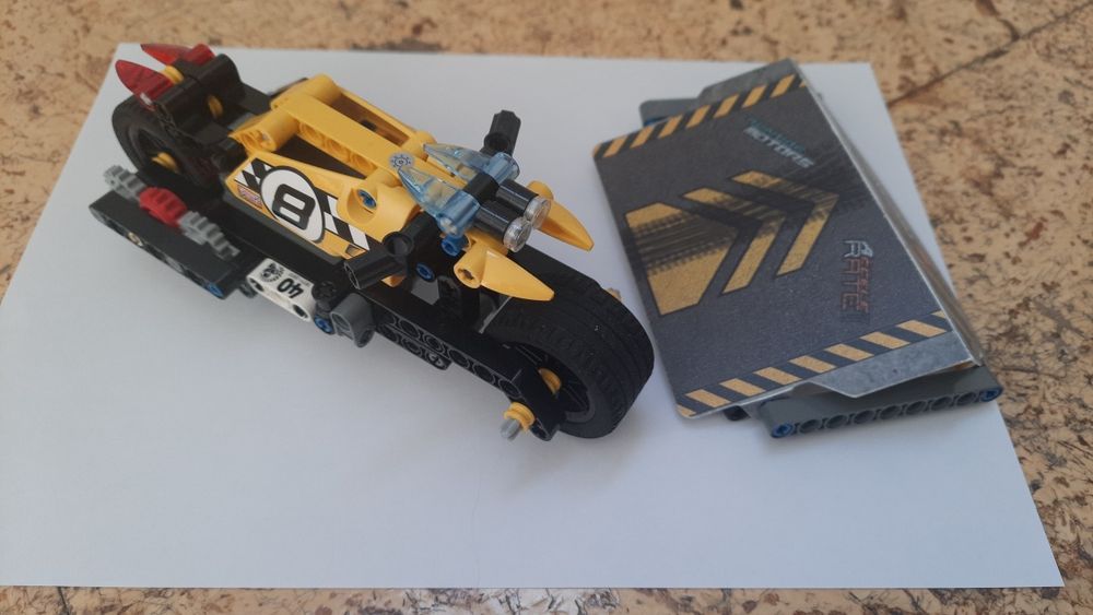 Конструктор Lego Stunt Bike(Каскадьорски мотор)