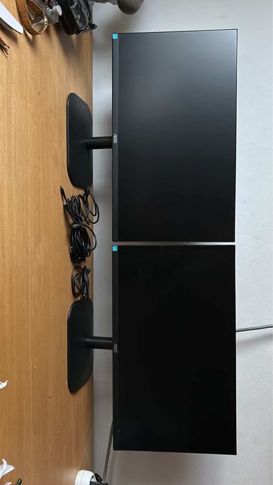 2x Monitoare AOC 23.8" FHD 1920x1080