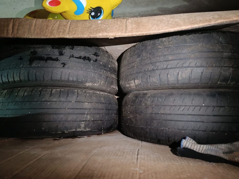 Продается летняя резина в хорошем состоянии