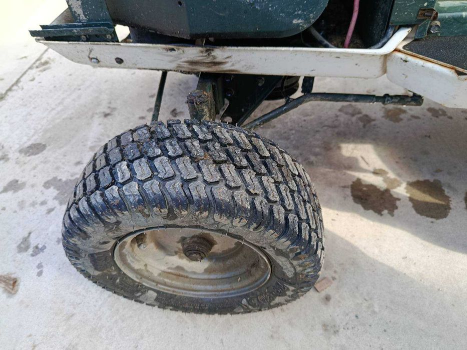 Трактор косачка.