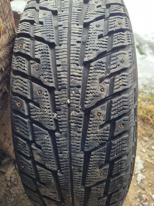 Продается резина шифрования в отличном состоянии