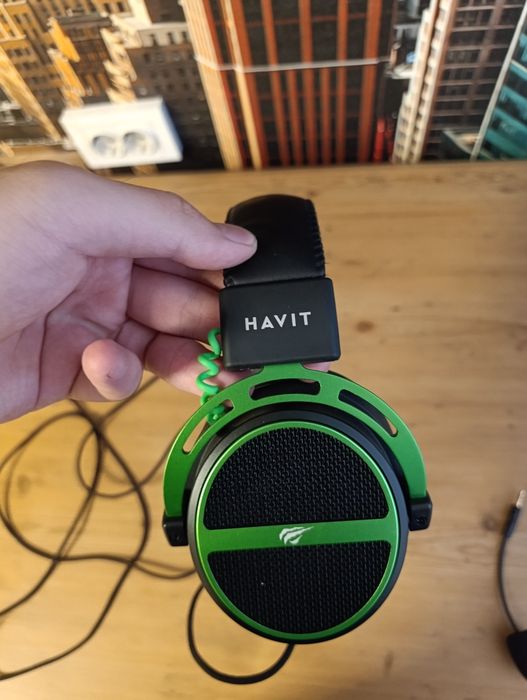 Продаю Наушники Havit H2030E