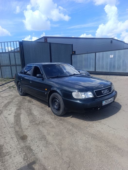 продам Ауди А6 С4