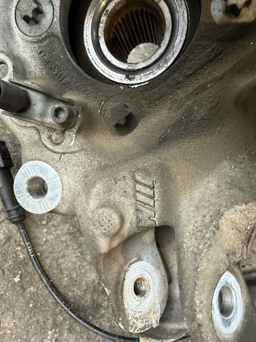 Шенкели носачи главини bmw m2 f87 m3 f80 m4 f82 бмв м2 ф87 м3 ф80 м4