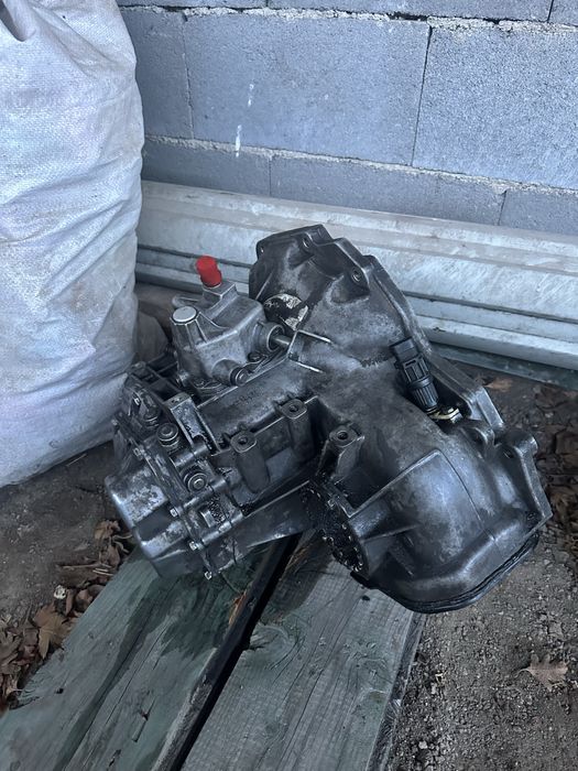 МКПП деу джентра 1.5  Б/У.