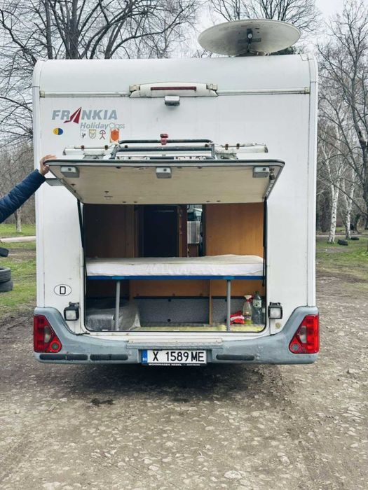 Кемпер Fiat Ducato Frankia A650 2002 class Holiday