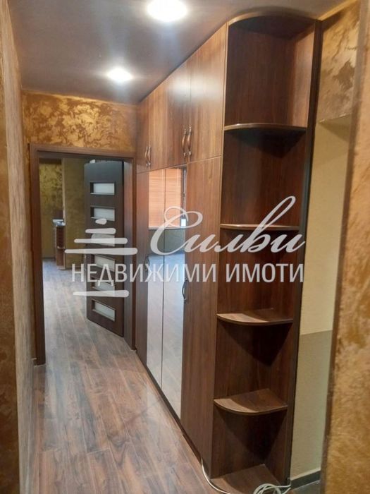 Тристаен ТУХЛЕН апартамент – кв.Пазара !!!