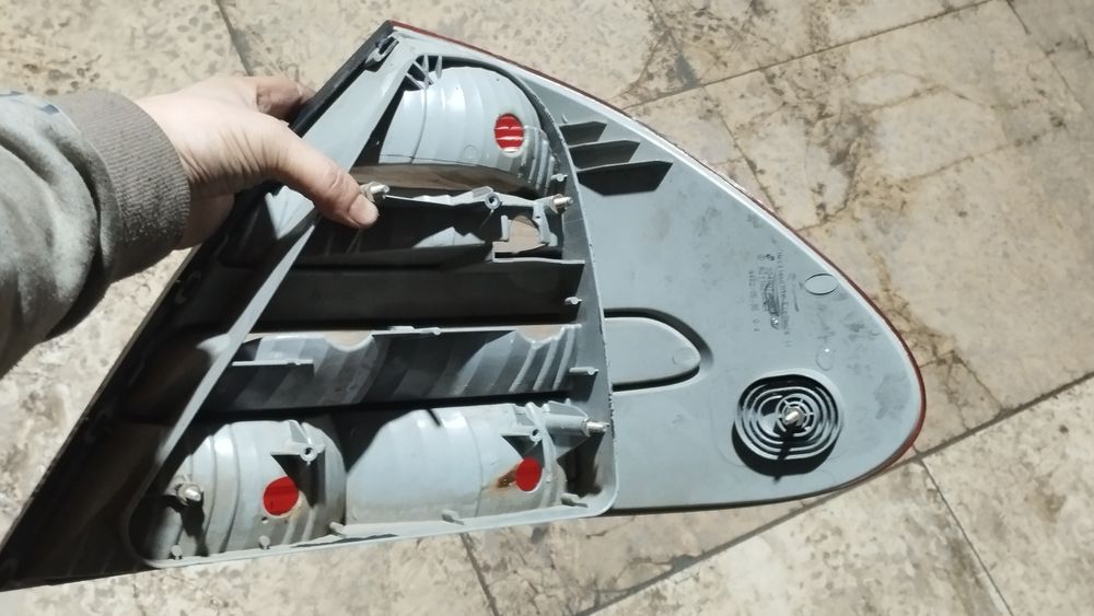 Фары задние Мерседес