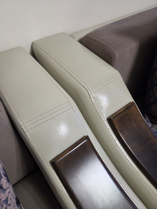 Мягкий уголок тройка