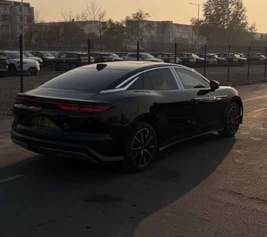 Срочно! BYD Han L 701 км! 1 позиция! 2025г! Черный! Без пробега!