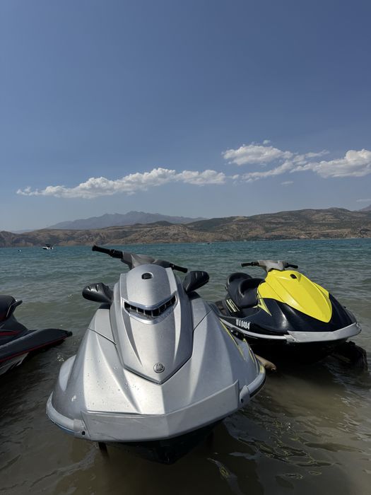 Gidrosikl yamaha 1800 sotiladi