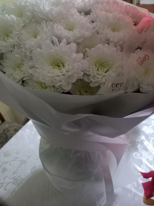 Продам цветы сегодняшние