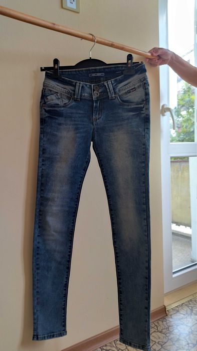 Маркови дънки 1 брой за 16 лева