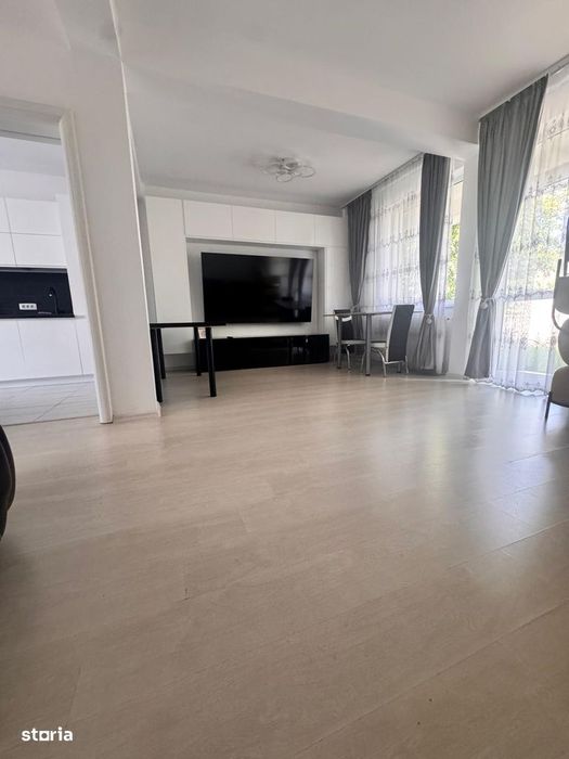 Casa individuala | Proprietar | Mobilata si Utilata | 5 camere | 218mp