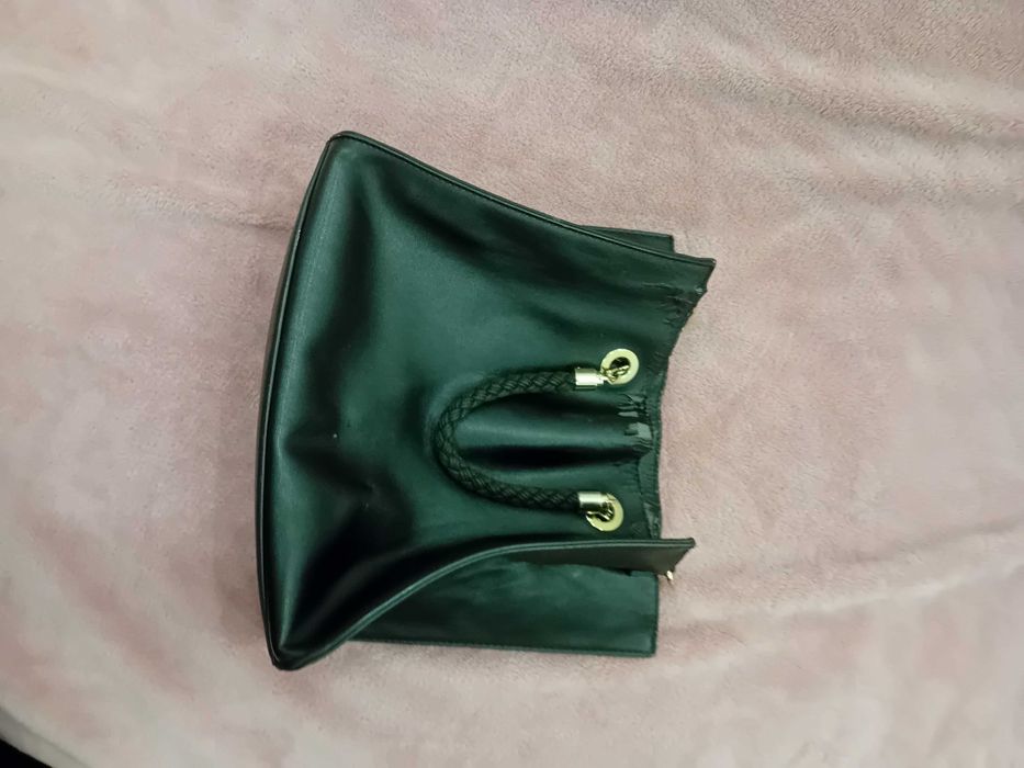 Дамски чанти и детска раничка