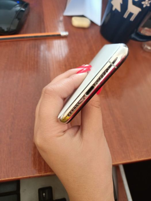 срочно продаю айфон 11 про