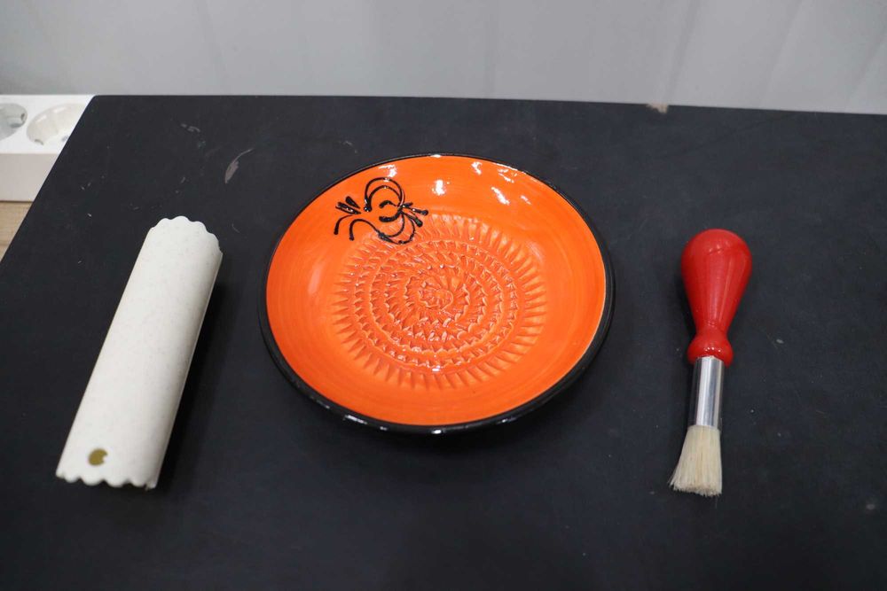 Комплект плоча ренде, подходяща четка за чесън