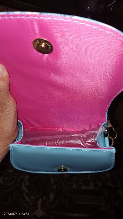 Сумочки детские ,лакированные