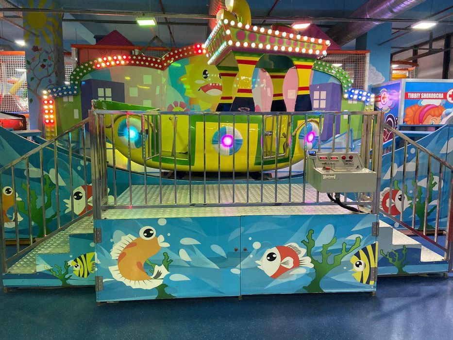 Batut.Karusel.Avtodrom.Palka sotiladi