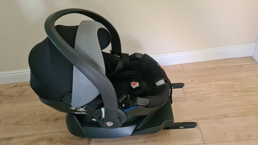 Scoica auto + baza Isofix