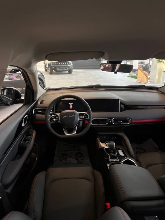 Yangi Jetour X50 Quvvat va komfort Birllashtirilgan